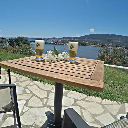 Apartment Ariadni *