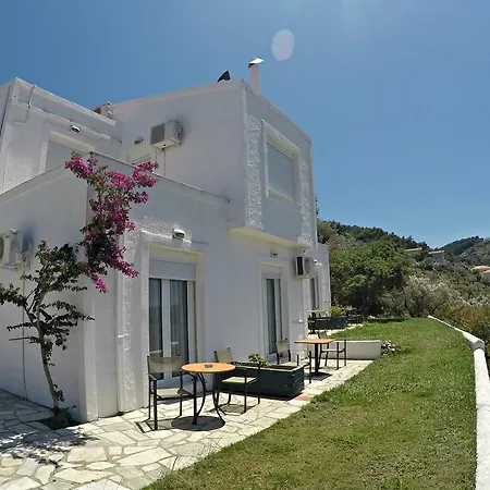 アパート Ariadni Ksanemos