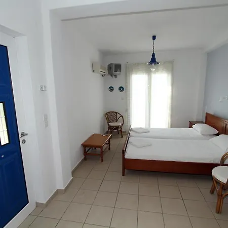 アパート Ariadni Ksanemos