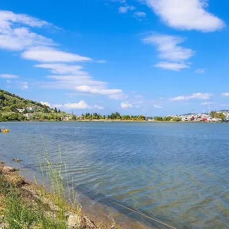 アパート Ariadni